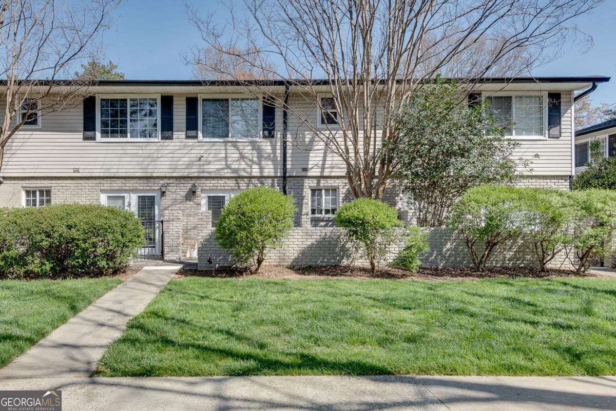 6940 Roswell Road Atlanta - 25