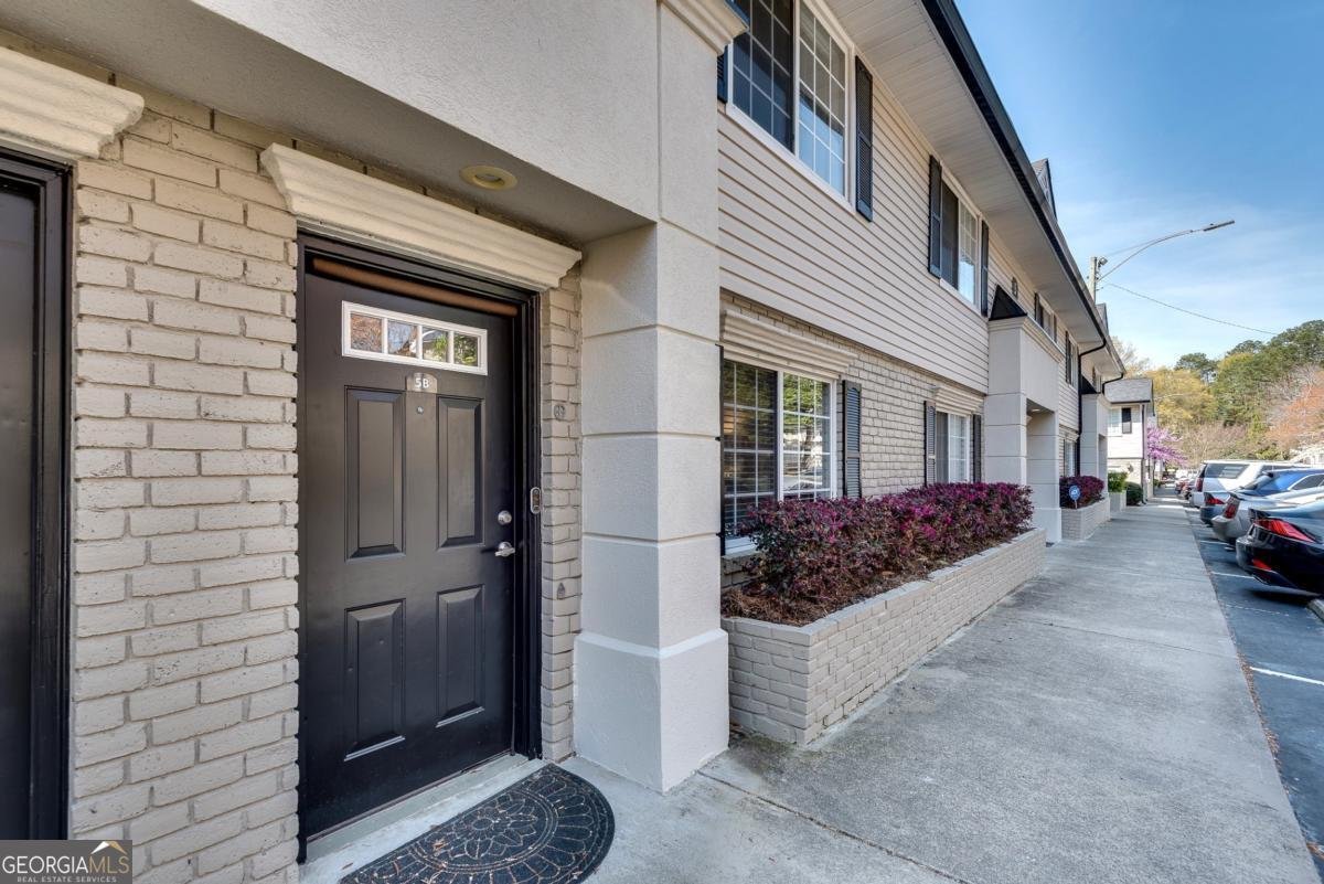 6940 Roswell Road Atlanta - 27