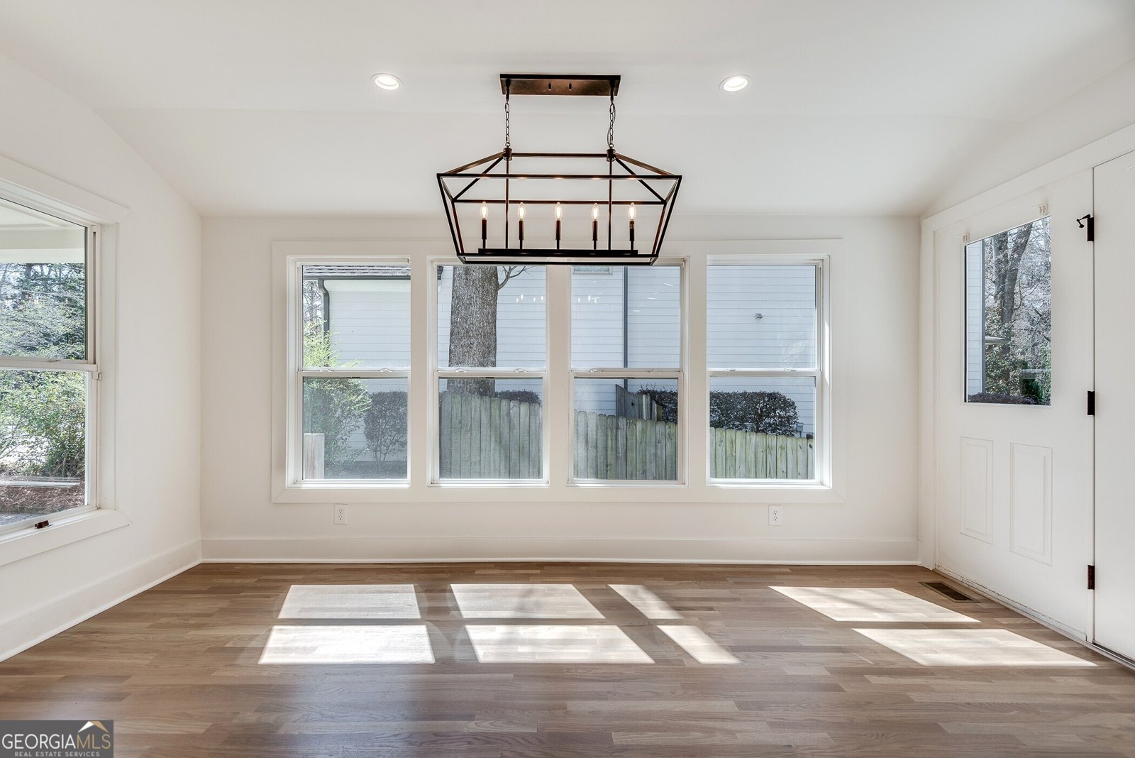 1861 Dyer Circle Atlanta - 9
