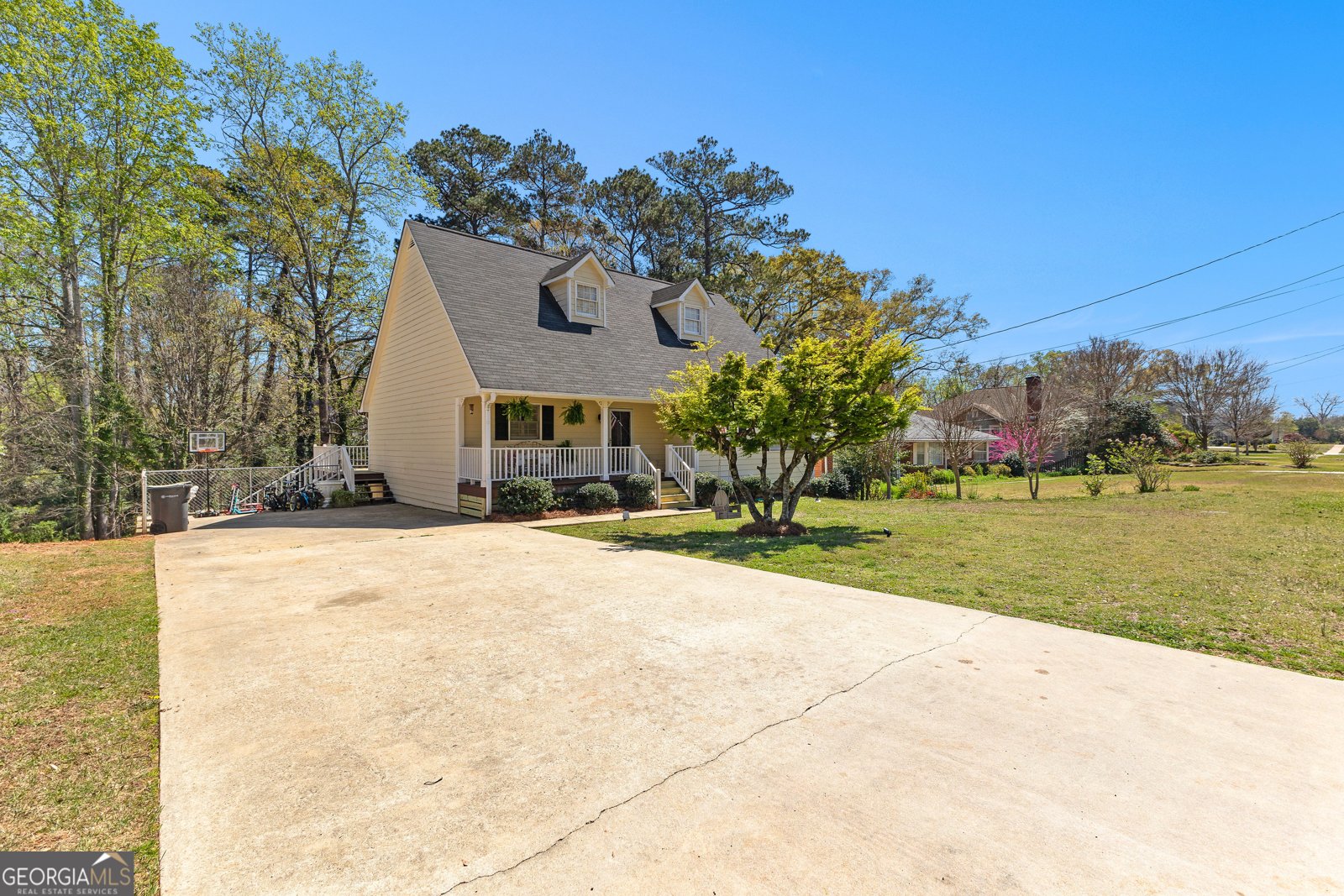 410 Gordon Street Lagrange - 2