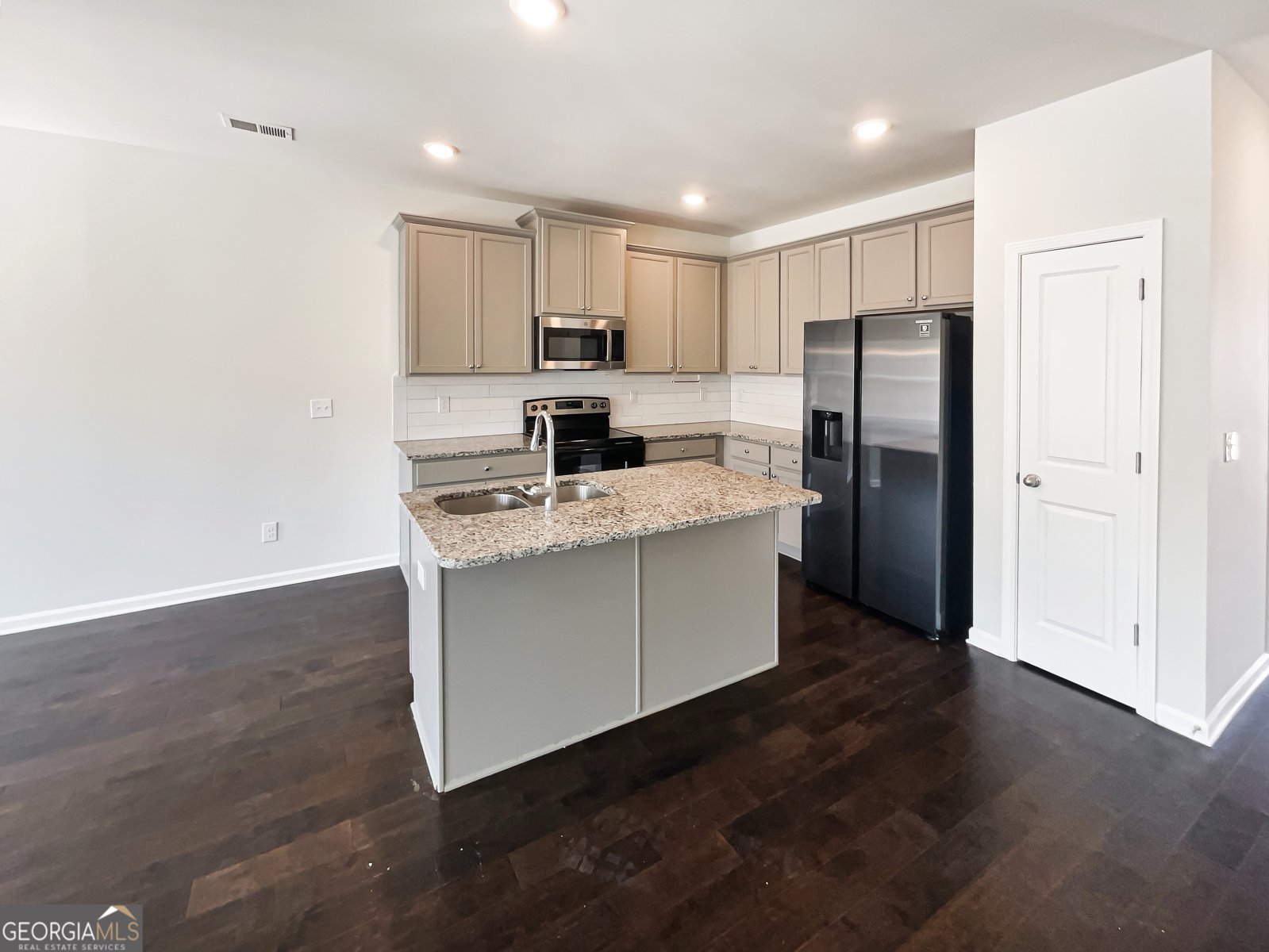 7109 Gladstone Circle Lithonia - 6
