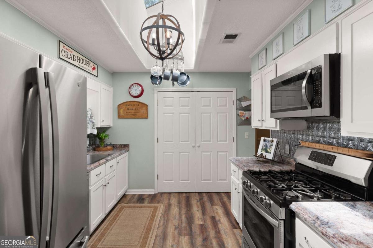 1915 Second Avenue St. Simons - 14