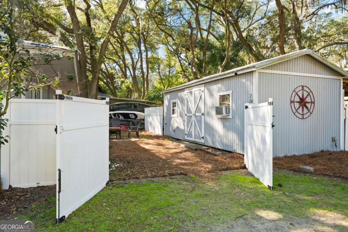 1915 Second Avenue St. Simons - 29