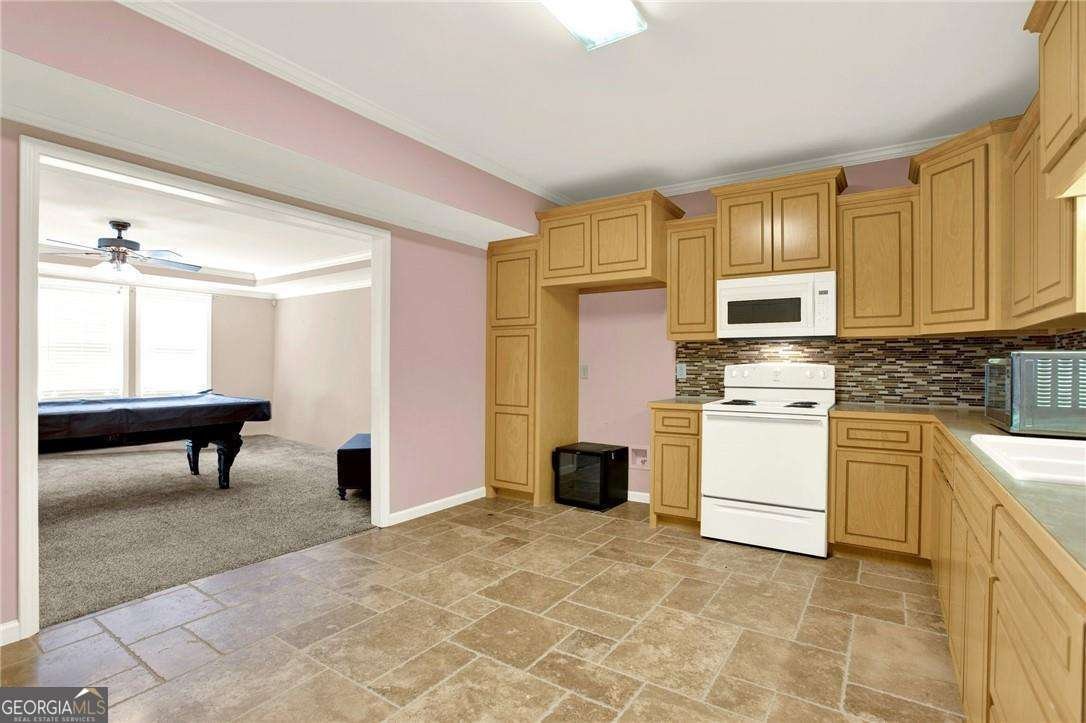 114 Hardwood Lane Canton - 53