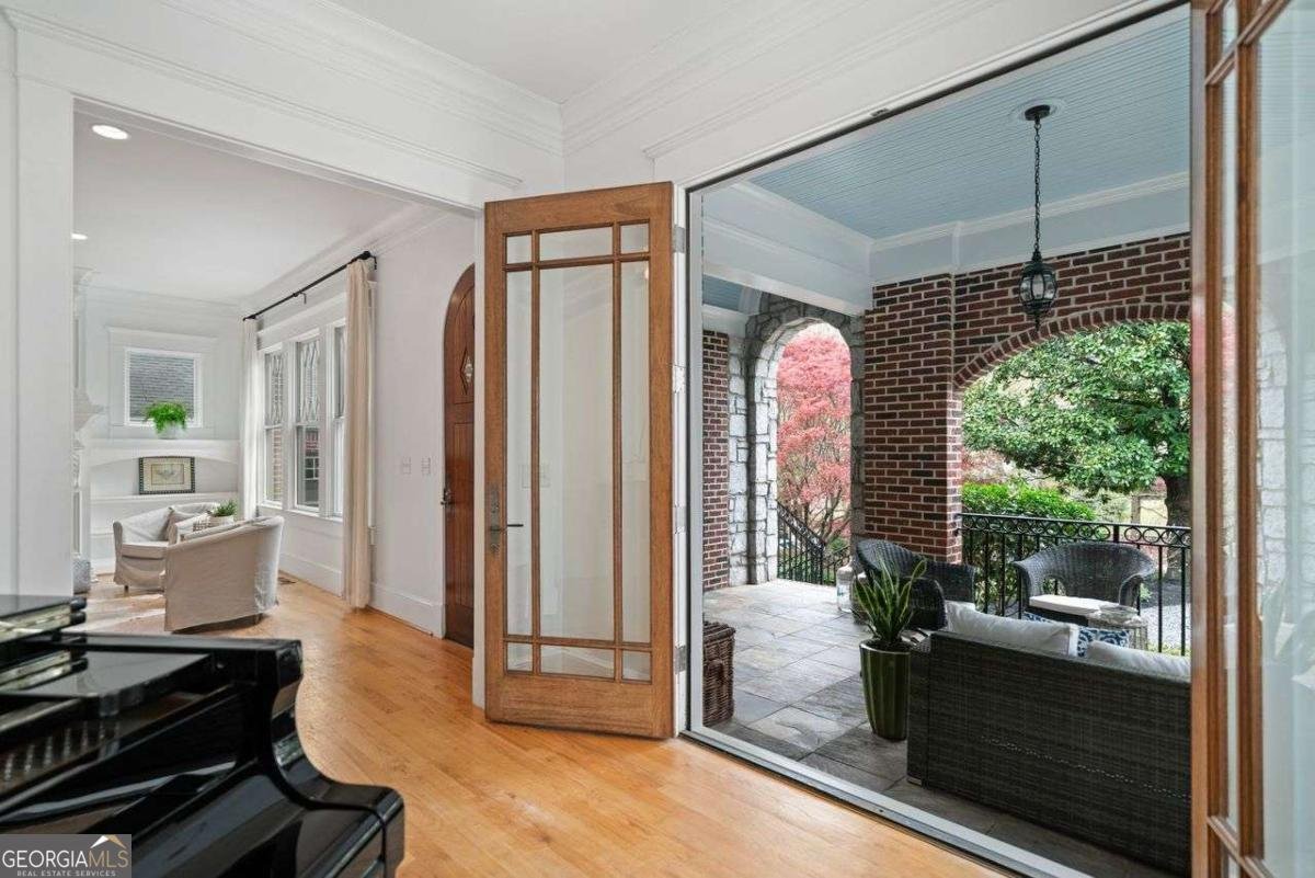 1181 Lanier Boulevard Atlanta - 12