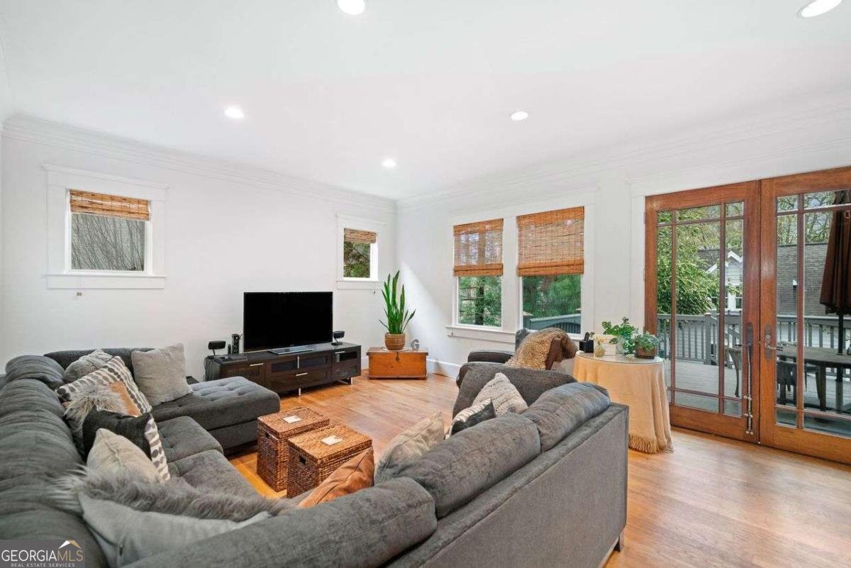 1181 Lanier Boulevard Atlanta - 15