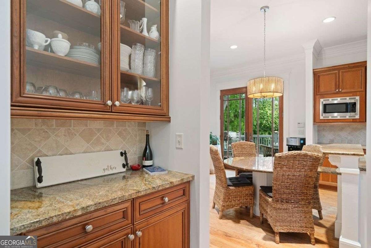 1181 Lanier Boulevard Atlanta - 18