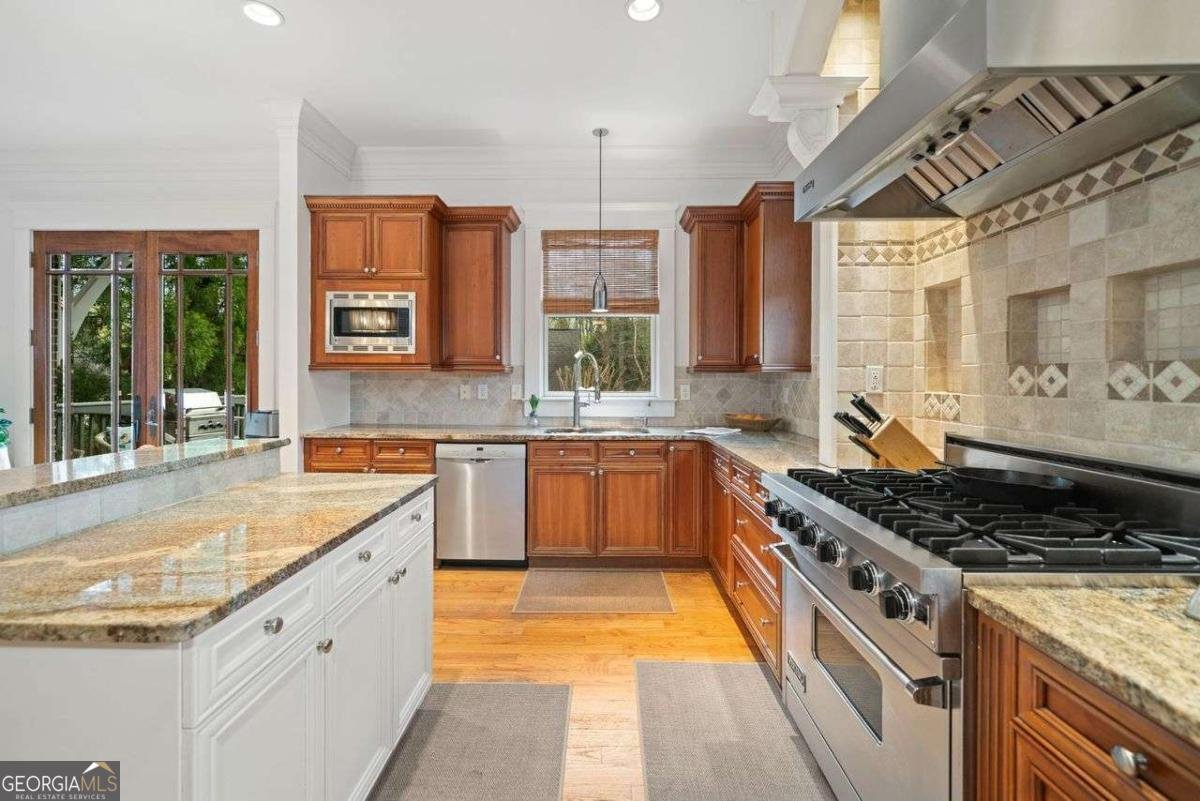 1181 Lanier Boulevard Atlanta - 19