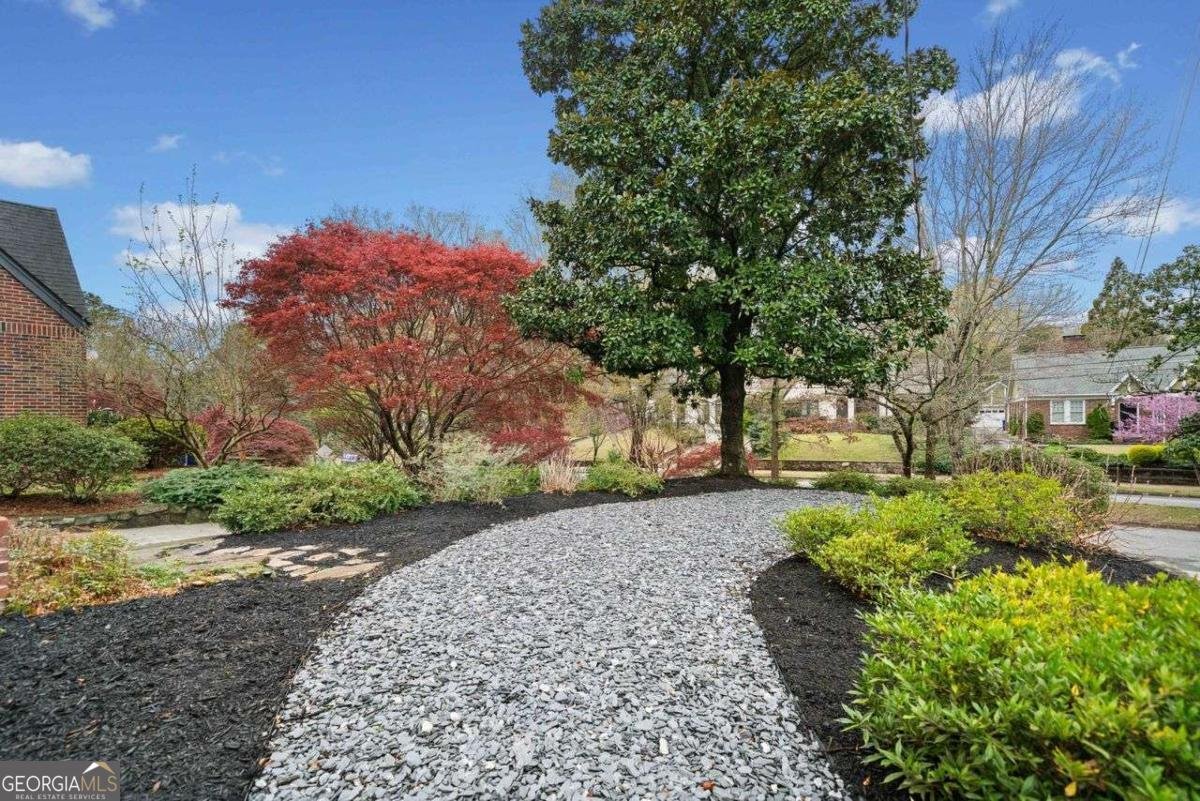 1181 Lanier Boulevard Atlanta - 50