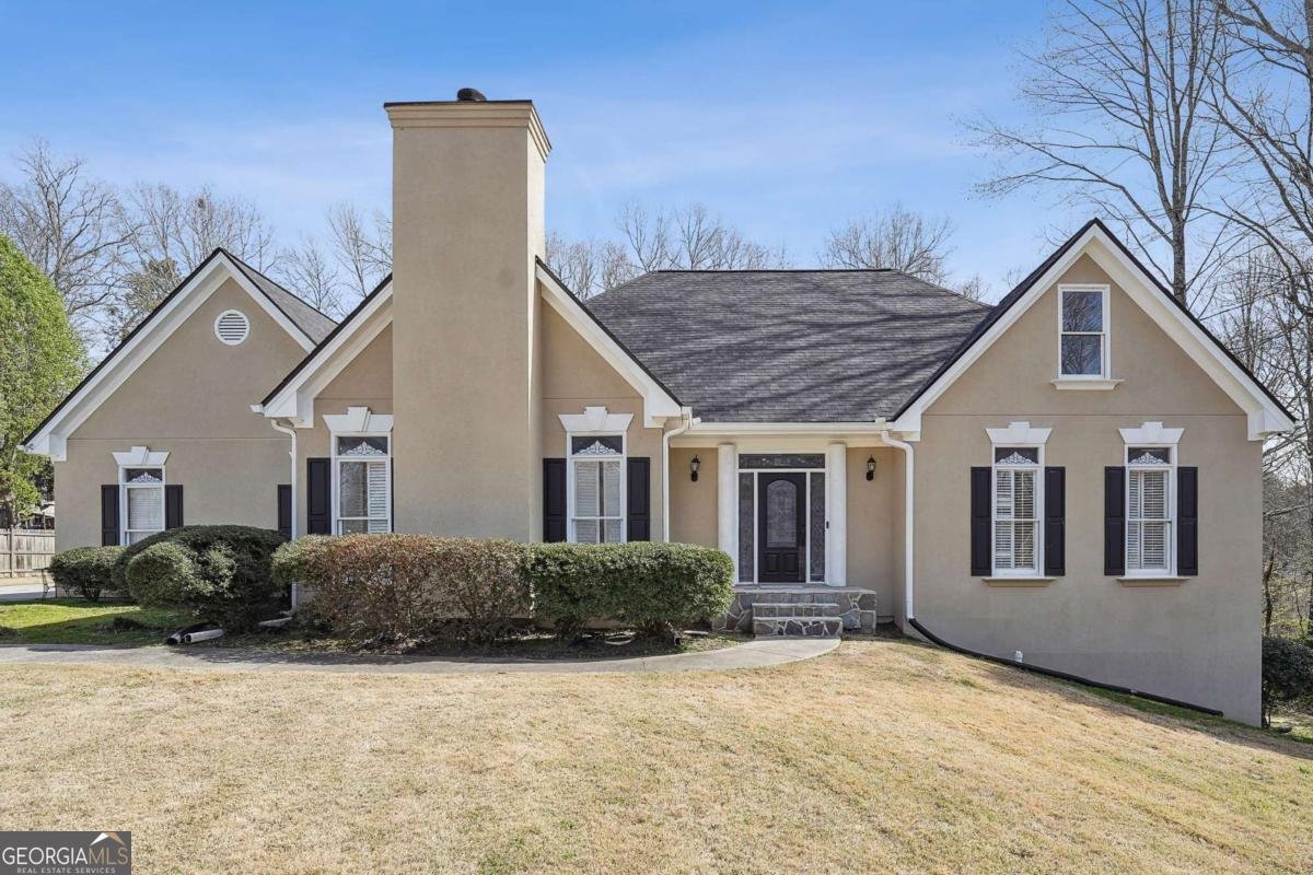 2973 HEAVENLY Lane Snellville - 1
