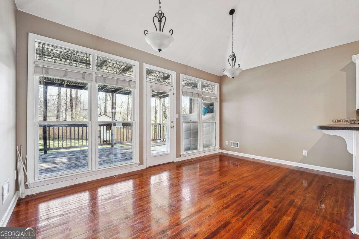 2973 HEAVENLY Lane Snellville - 16