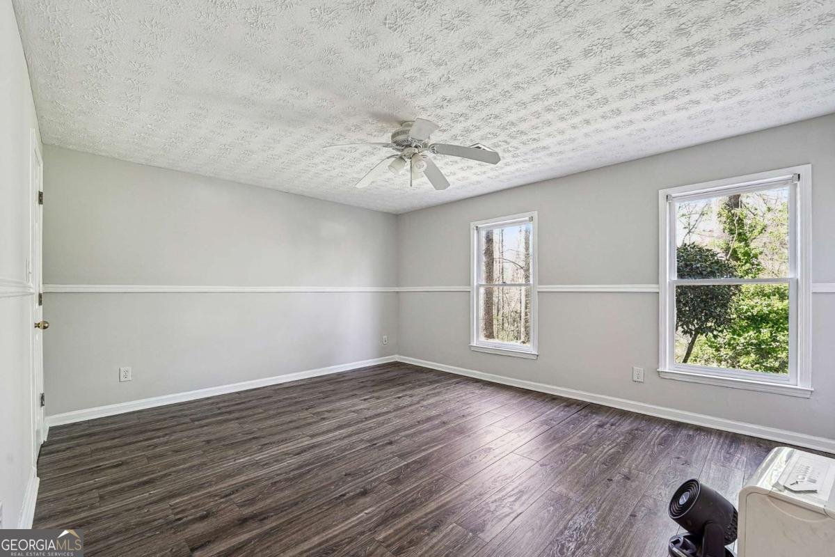 2973 HEAVENLY Lane Snellville - 35