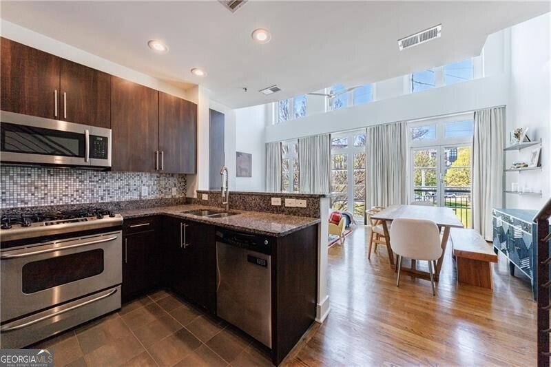 1221 Caroline Street Atlanta - 3