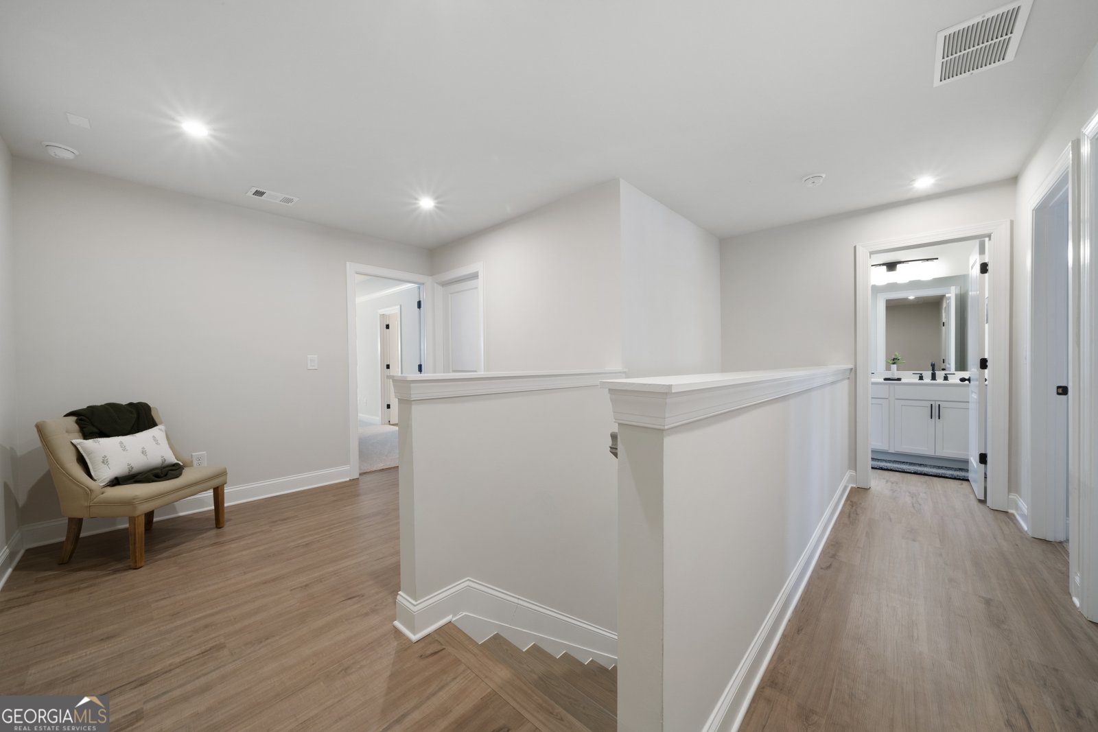 807 Stickley Oak Way Woodstock - 11