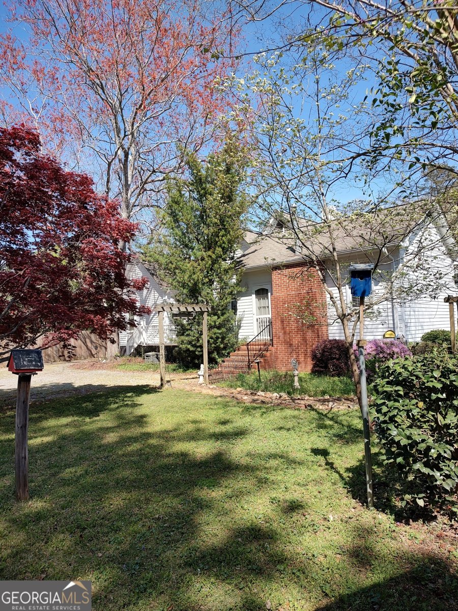 206 Alexander Avenue Washington - 43