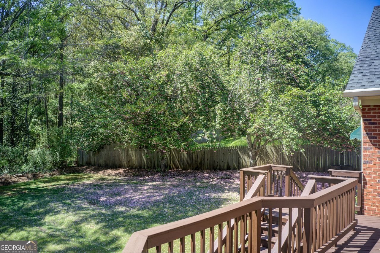 5162 Charlemagne Way Lilburn - 27