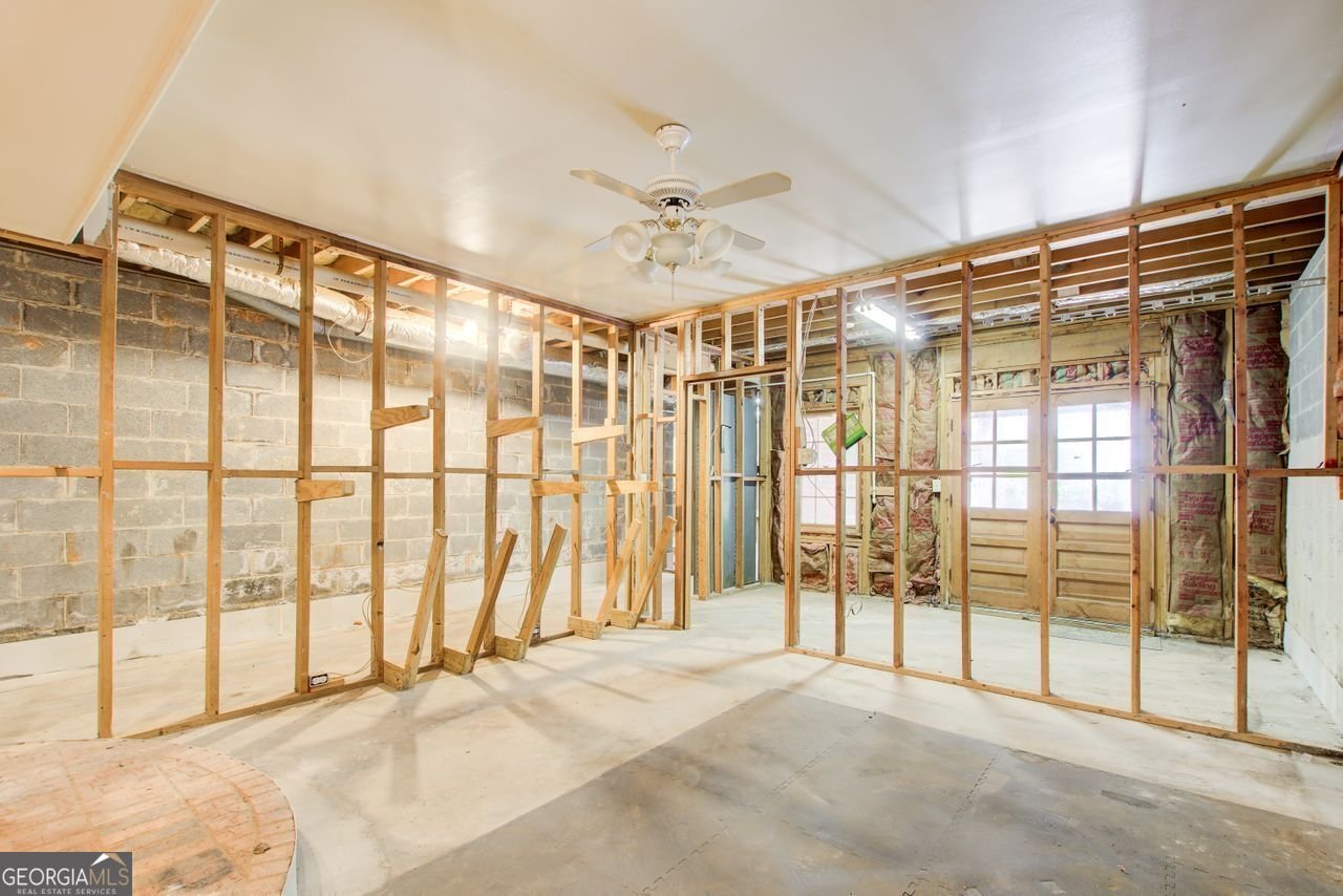 5162 Charlemagne Way Lilburn - 56