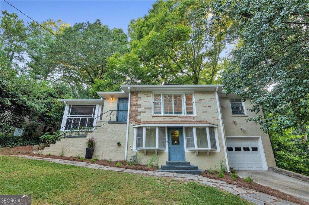 656 Channing Drive Atlanta - 1