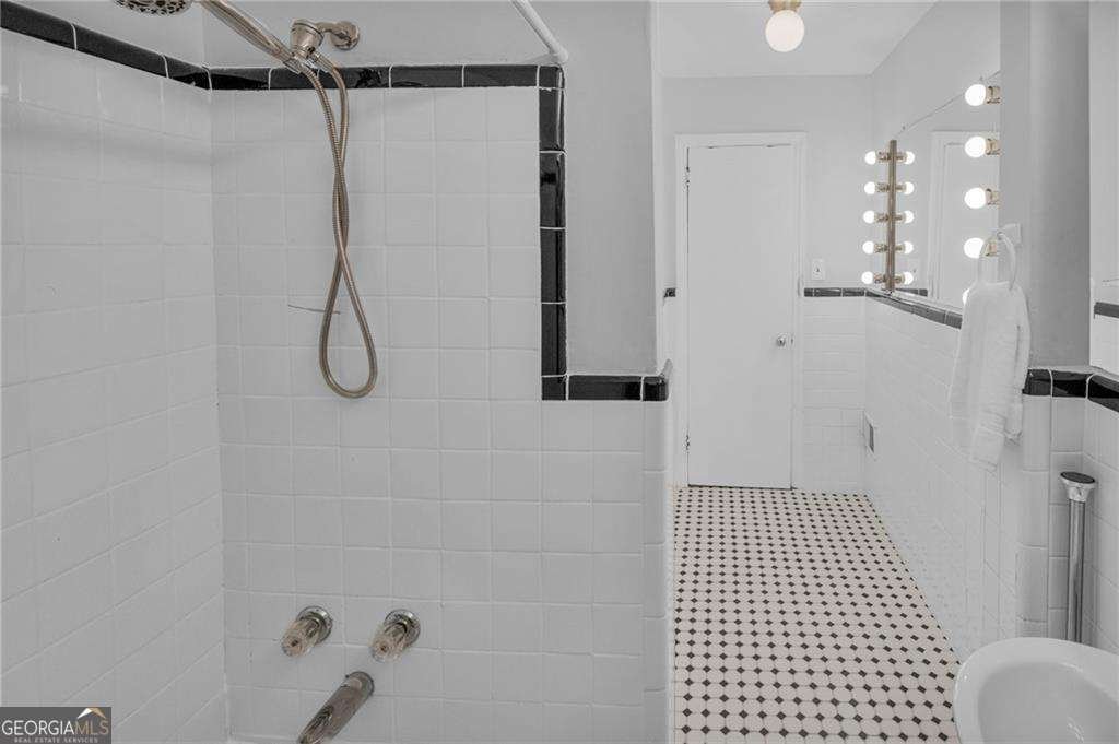 656 Channing Drive Atlanta - 20