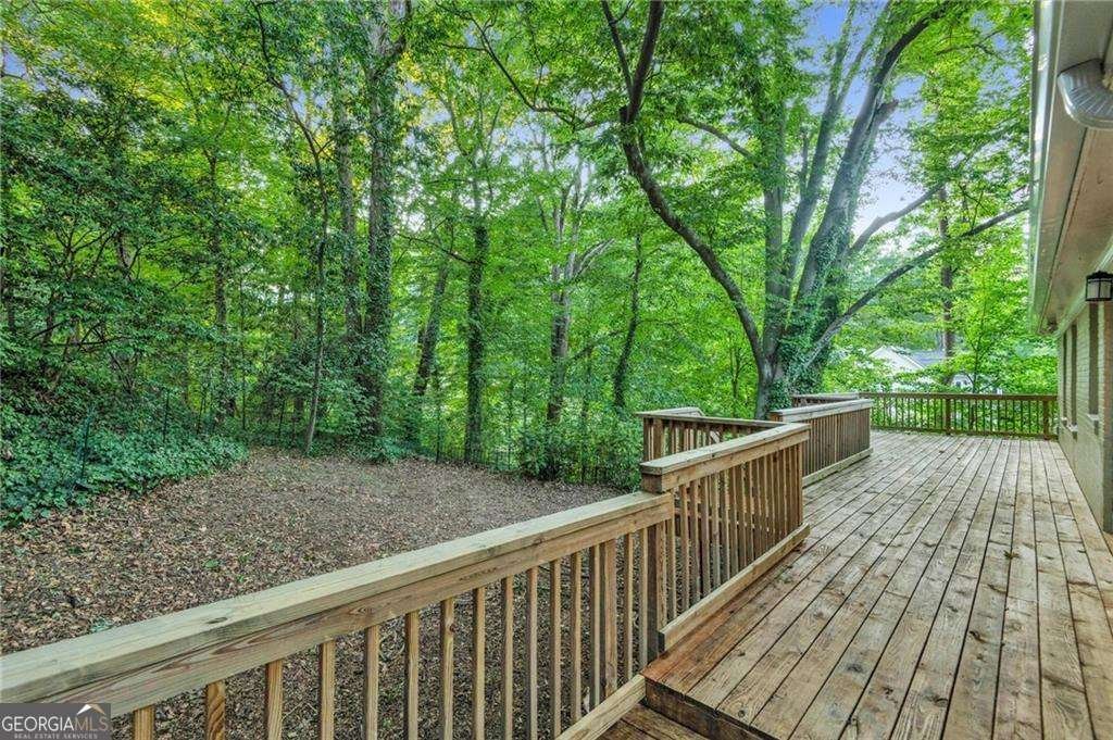 656 Channing Drive Atlanta - 23