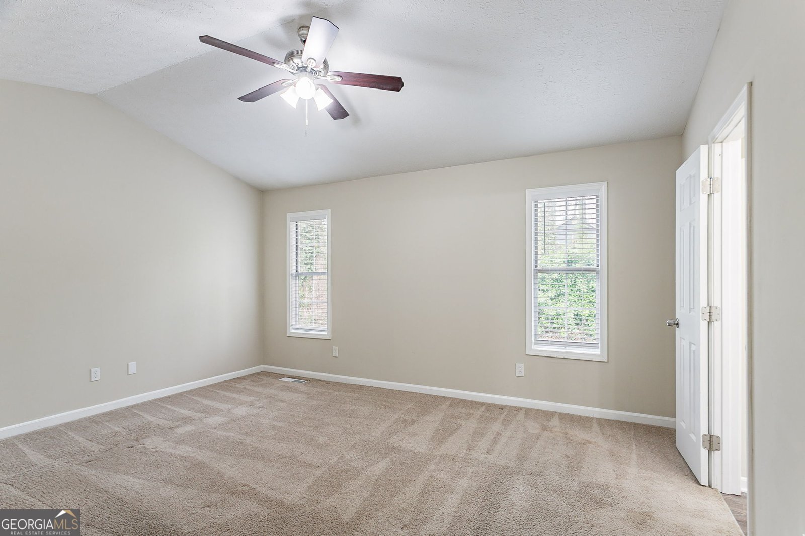 3841 Greenbrook Drive Douglasville - 17