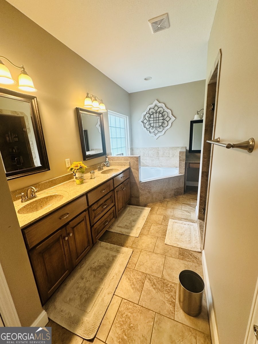 2604 Alton Circle Waycross - 15