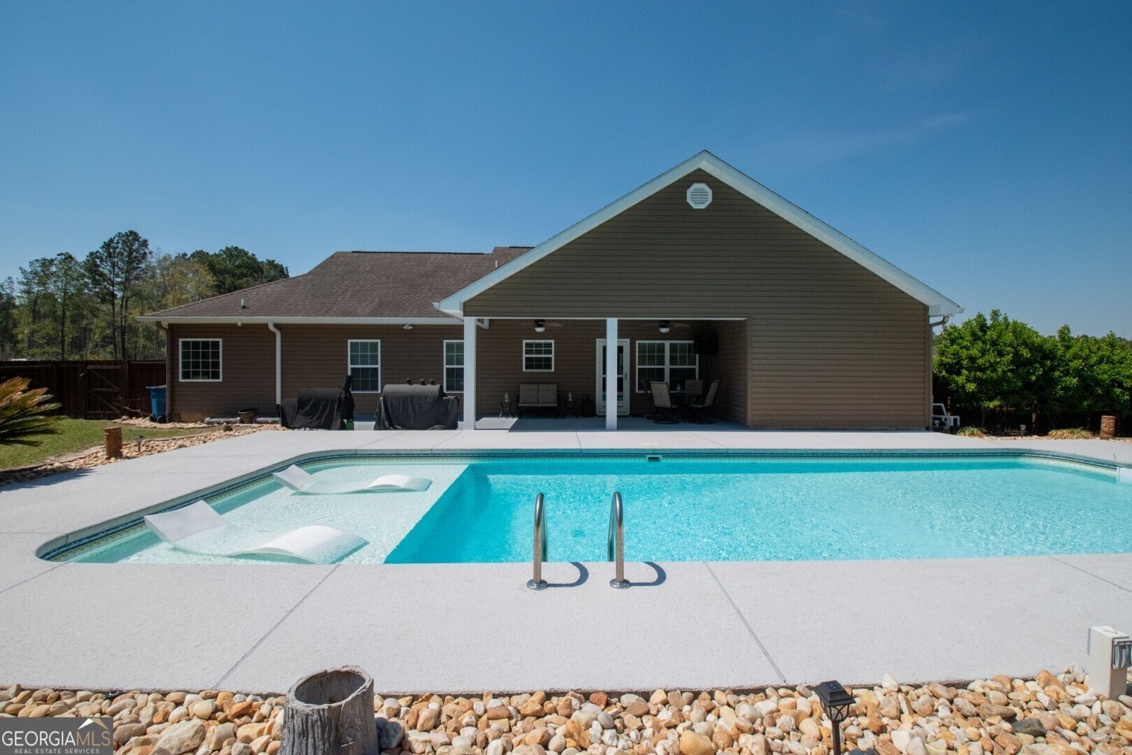 2604 Alton Circle Waycross - 2