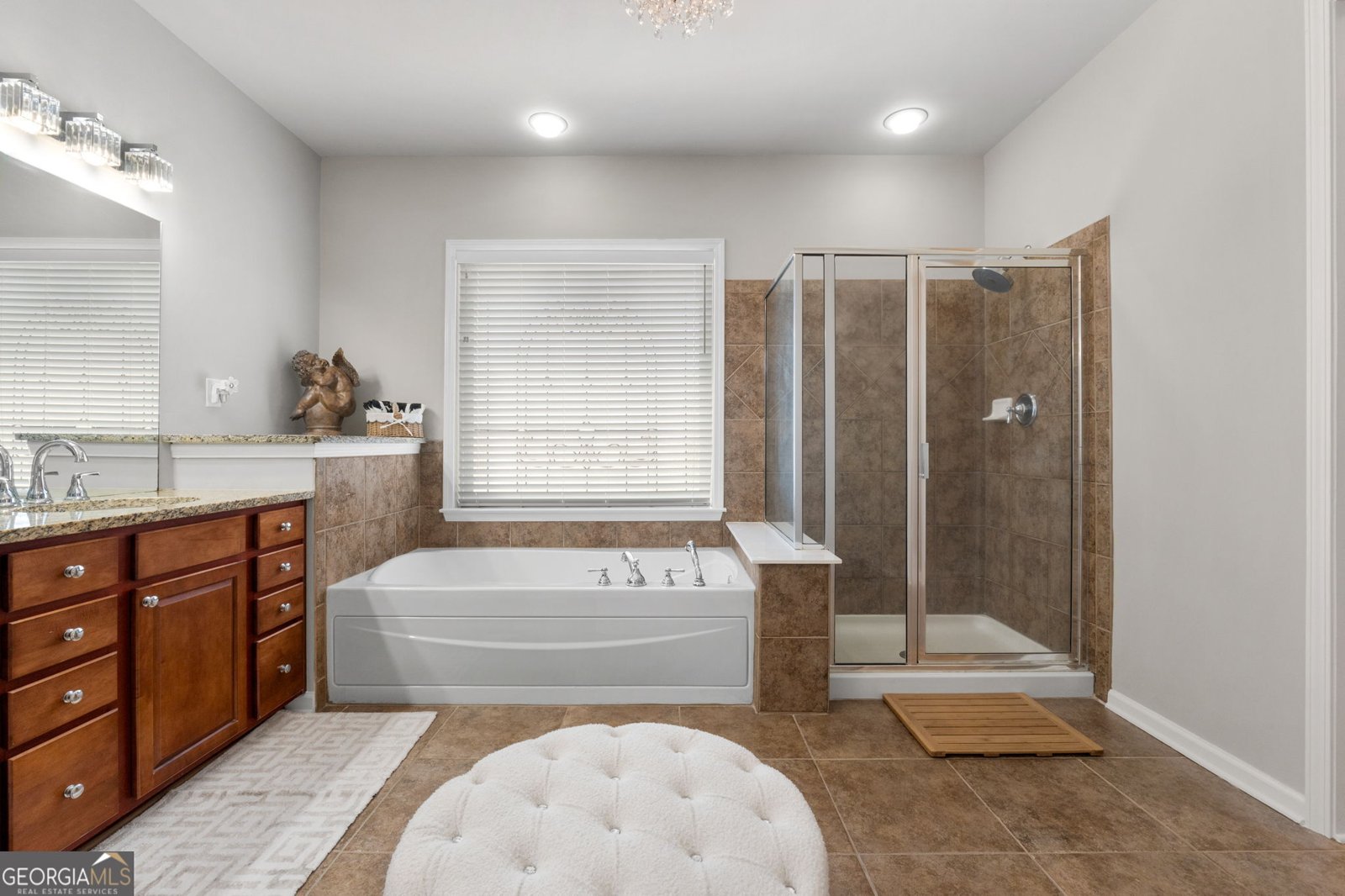 7090 Blue Sky Drive Locust Grove - 32