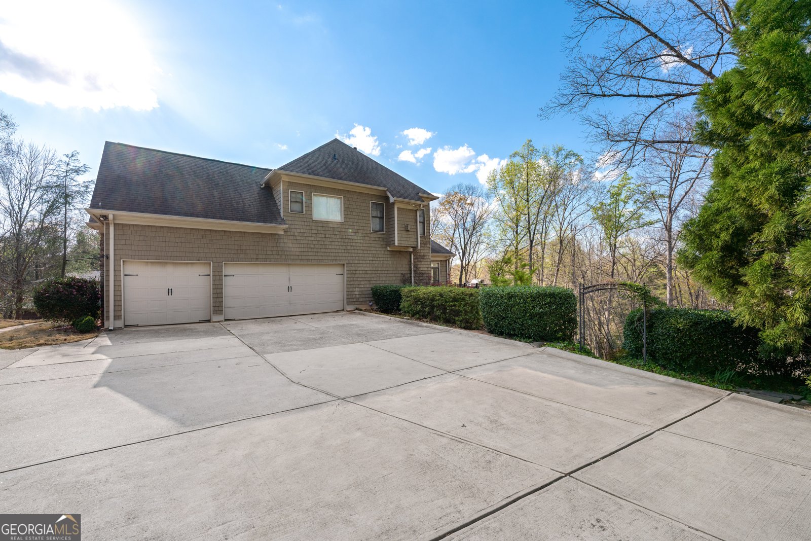 8069 Kenstone Court Sandy Springs - 8