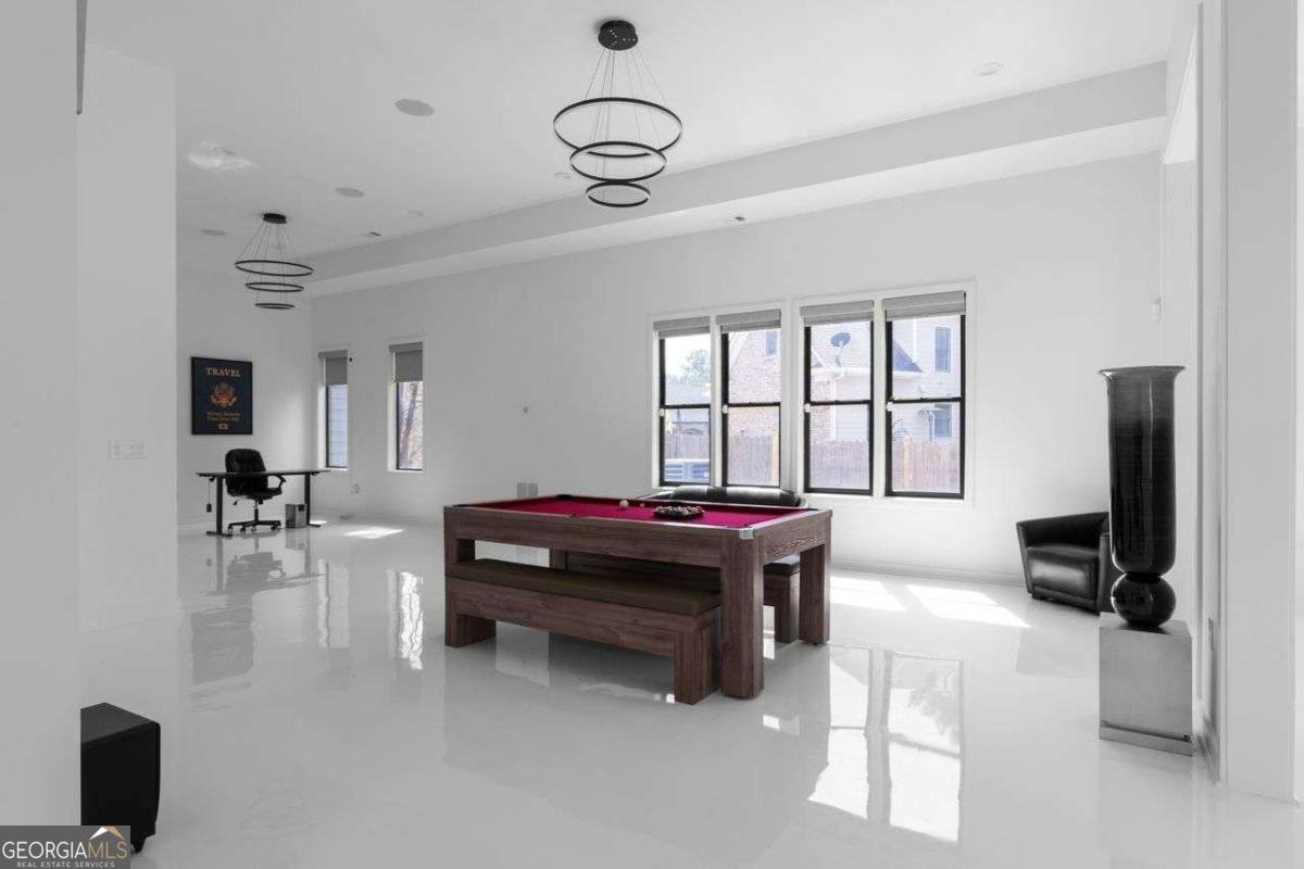 4031 OAK FOREST Circle Marietta - 100