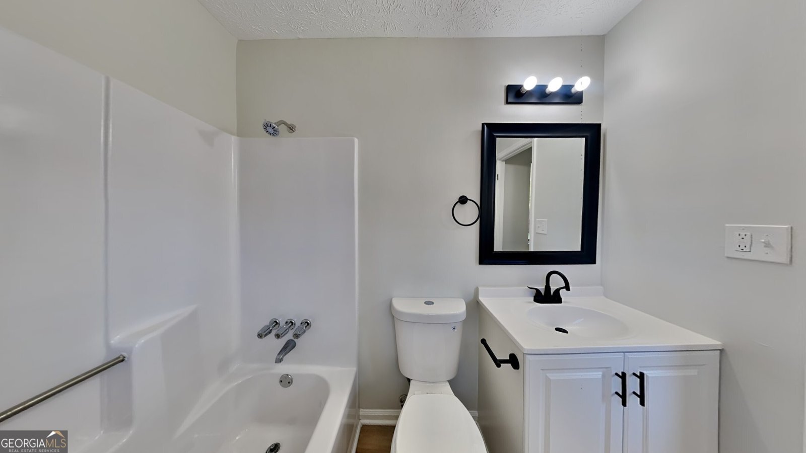 4805 Kellys Mill Drive Lilburn - 10