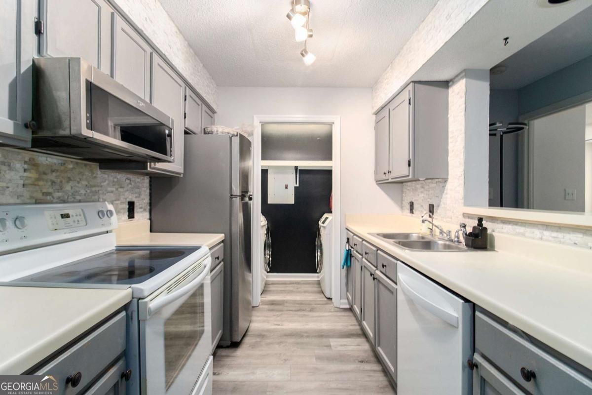 813 Ridgefield Drive Peachtree City - 6