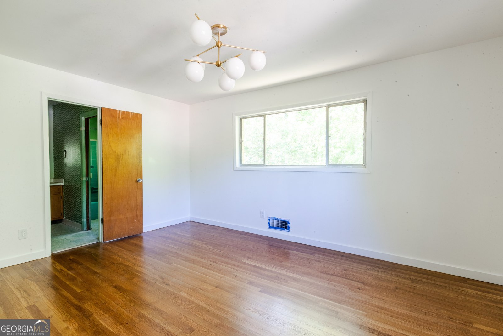 558 Larchmont Drive Atlanta - 14