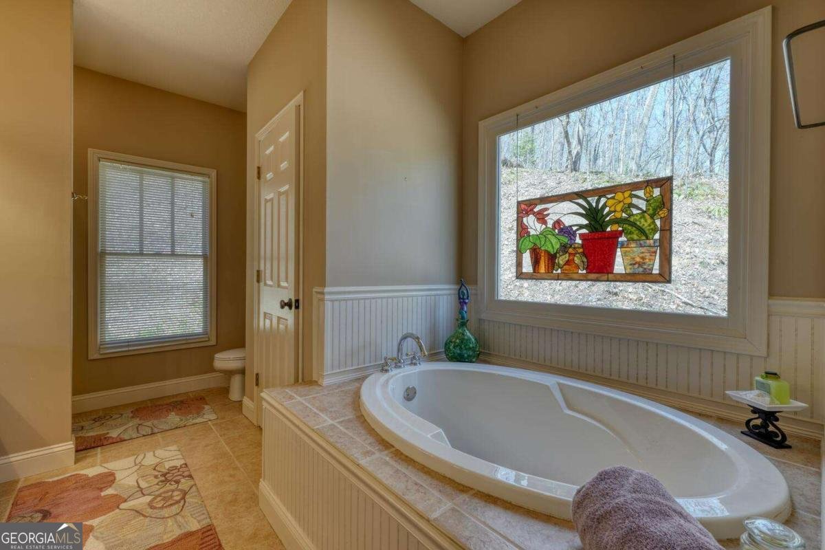 526 Garland Ridge Drive Hayesville - 38