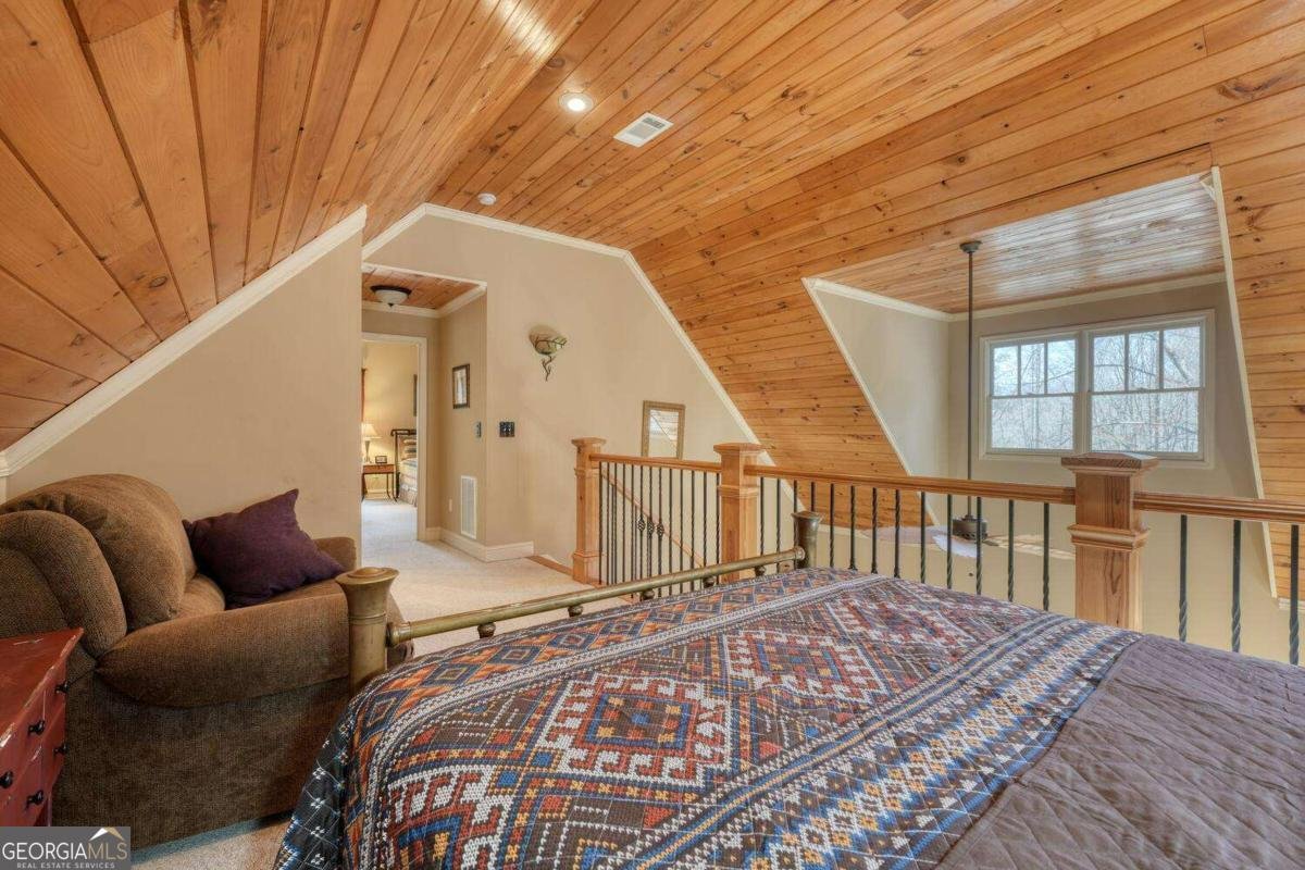 526 Garland Ridge Drive Hayesville - 43