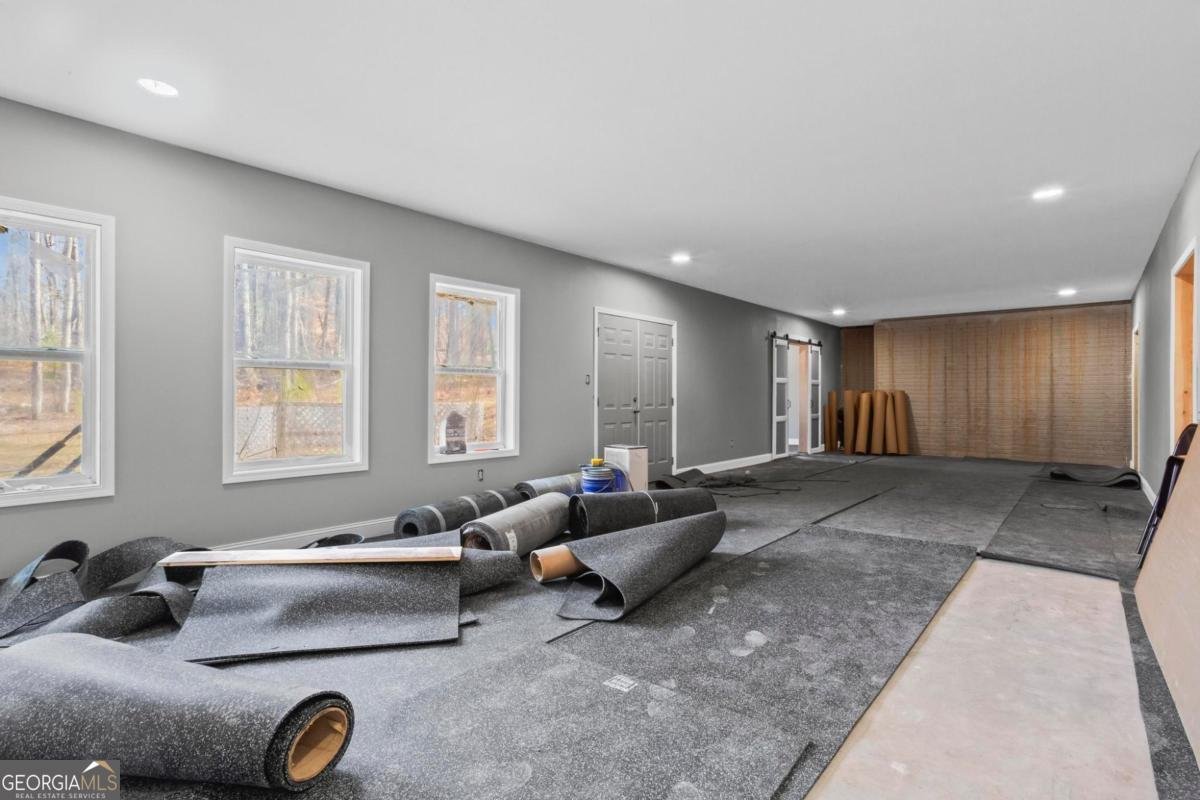 6710 Grayland Drive Douglasville - 36
