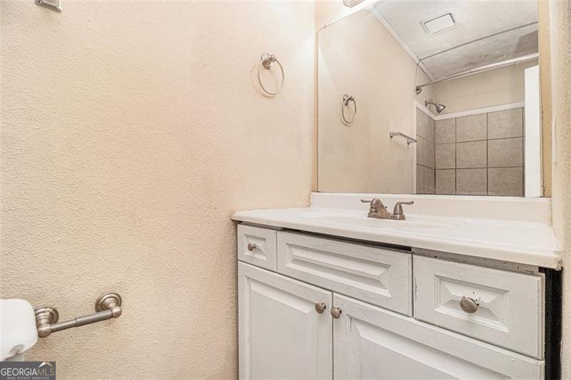 5375 GARVEY Drive Fairburn - 3
