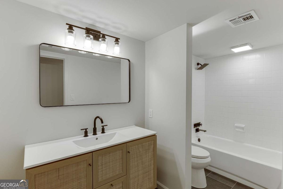 115 WOODMERE Square Atlanta - 27