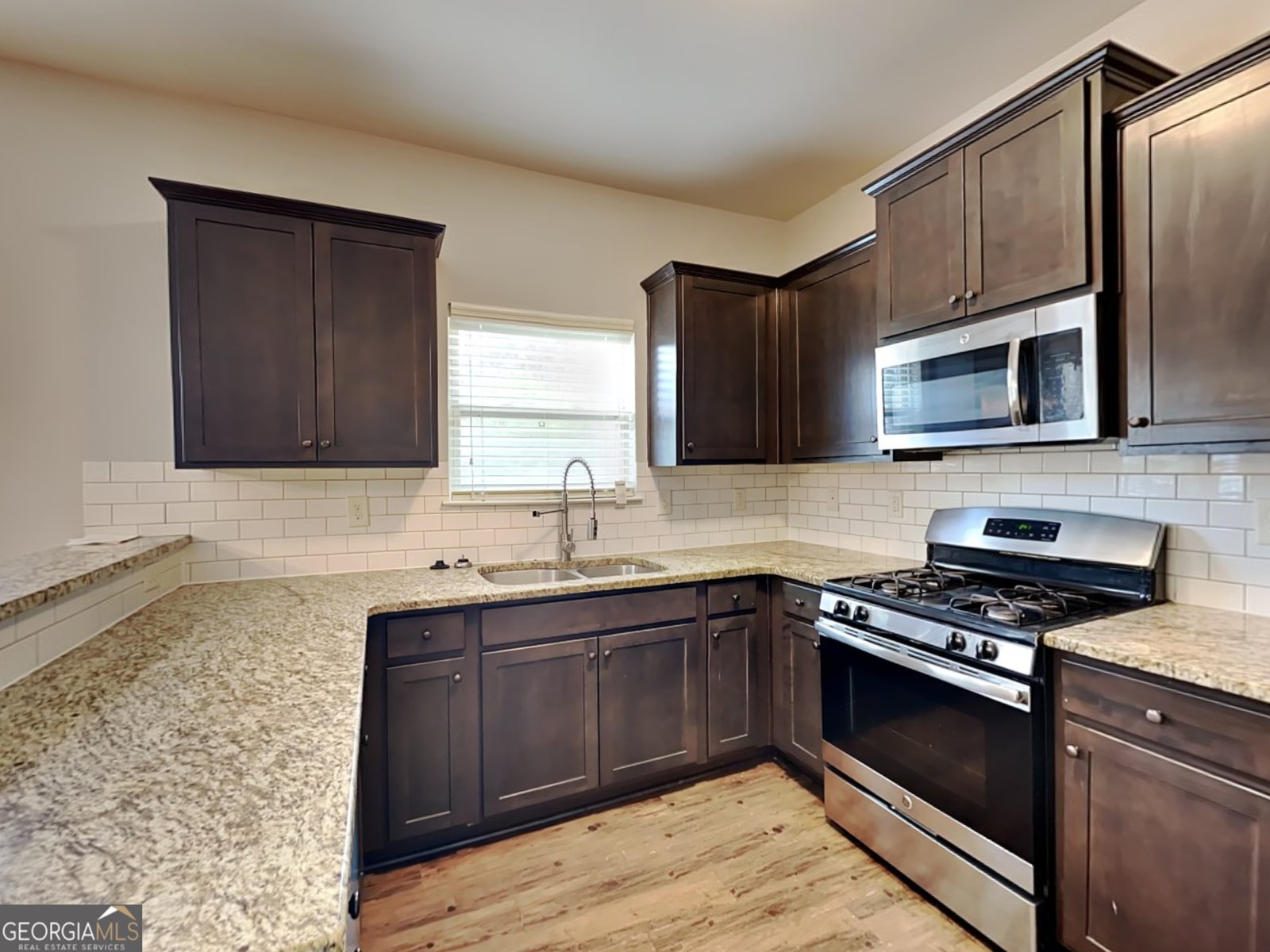483 Castle Top Lane Lawrenceville - 4