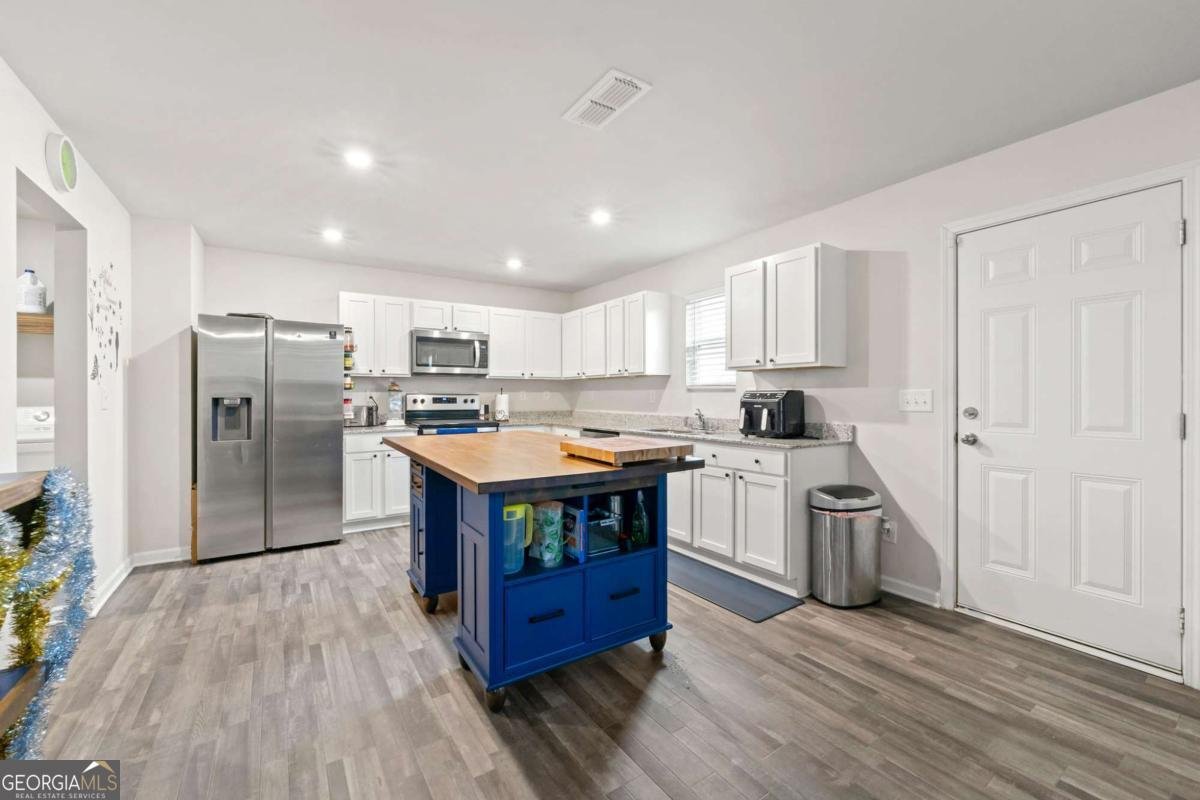 348 Indian River Drive Jefferson - 2
