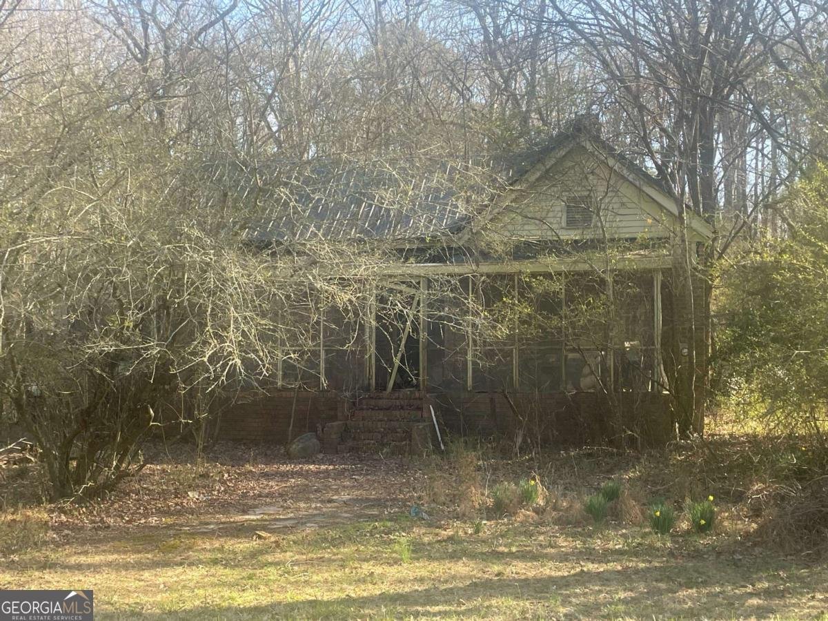 405 Richardson Road Oxford - 1