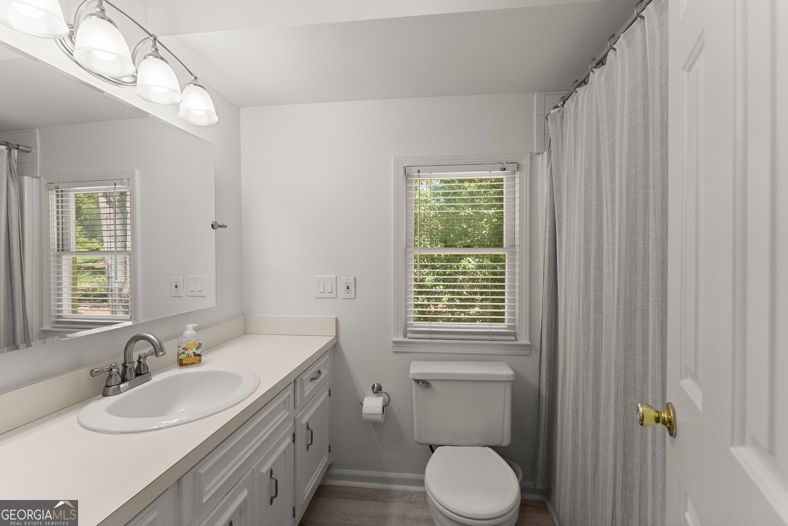 584 Long Oak Drive Gainesville - 23