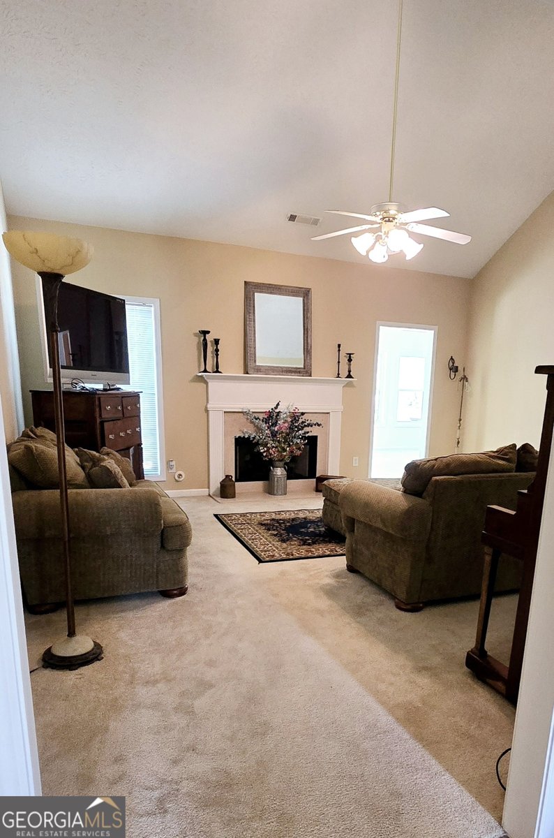 248 Valley Way Hampton - 27