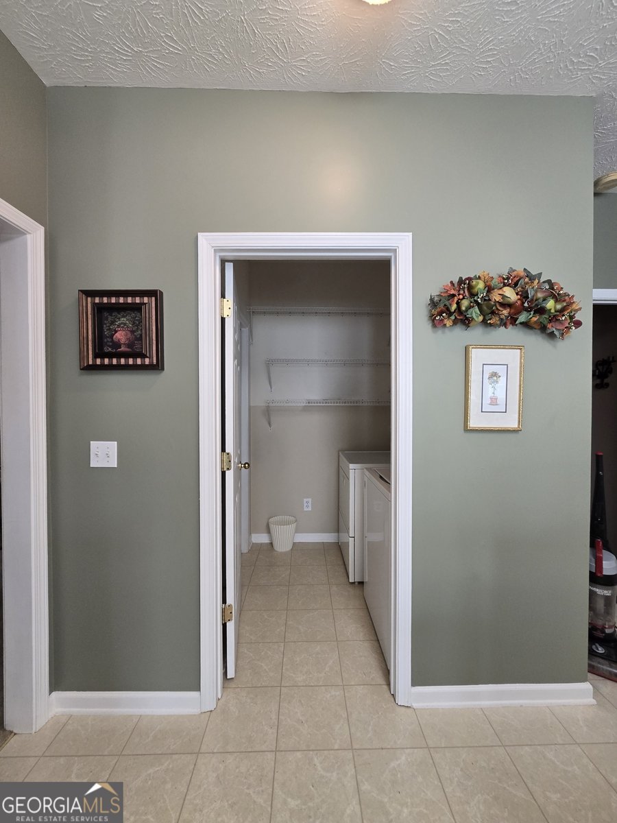 248 Valley Way Hampton - 5