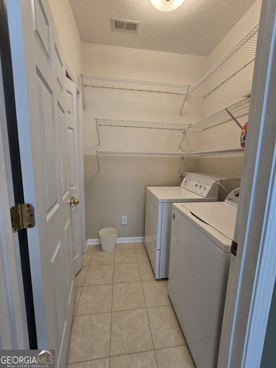 248 Valley Way Hampton - 6