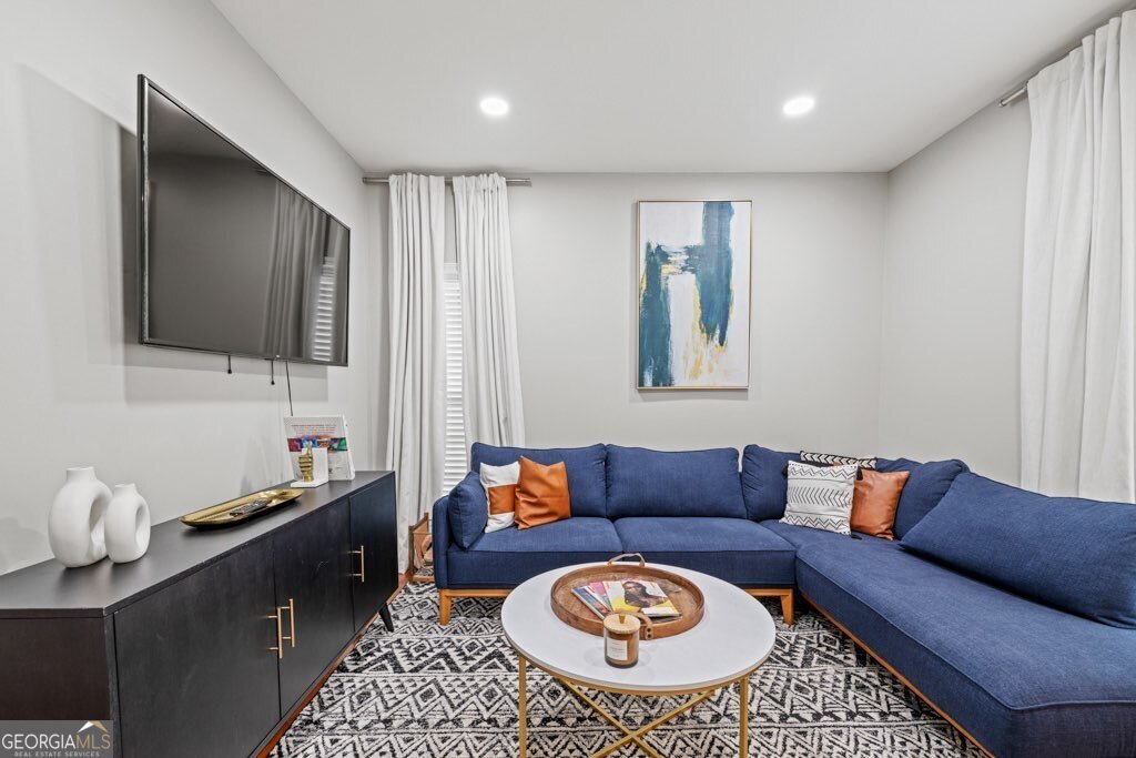 840 Ash Street Canton - 9
