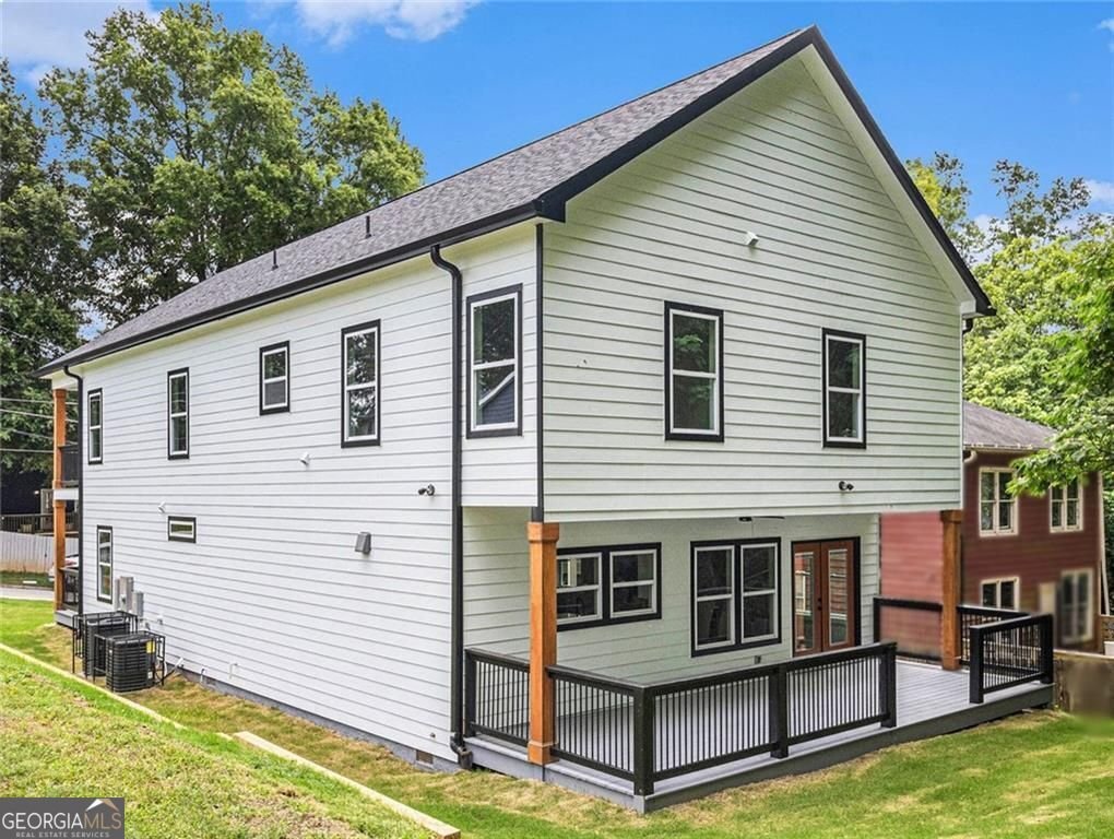 490 Third Avenue Scottdale - 32