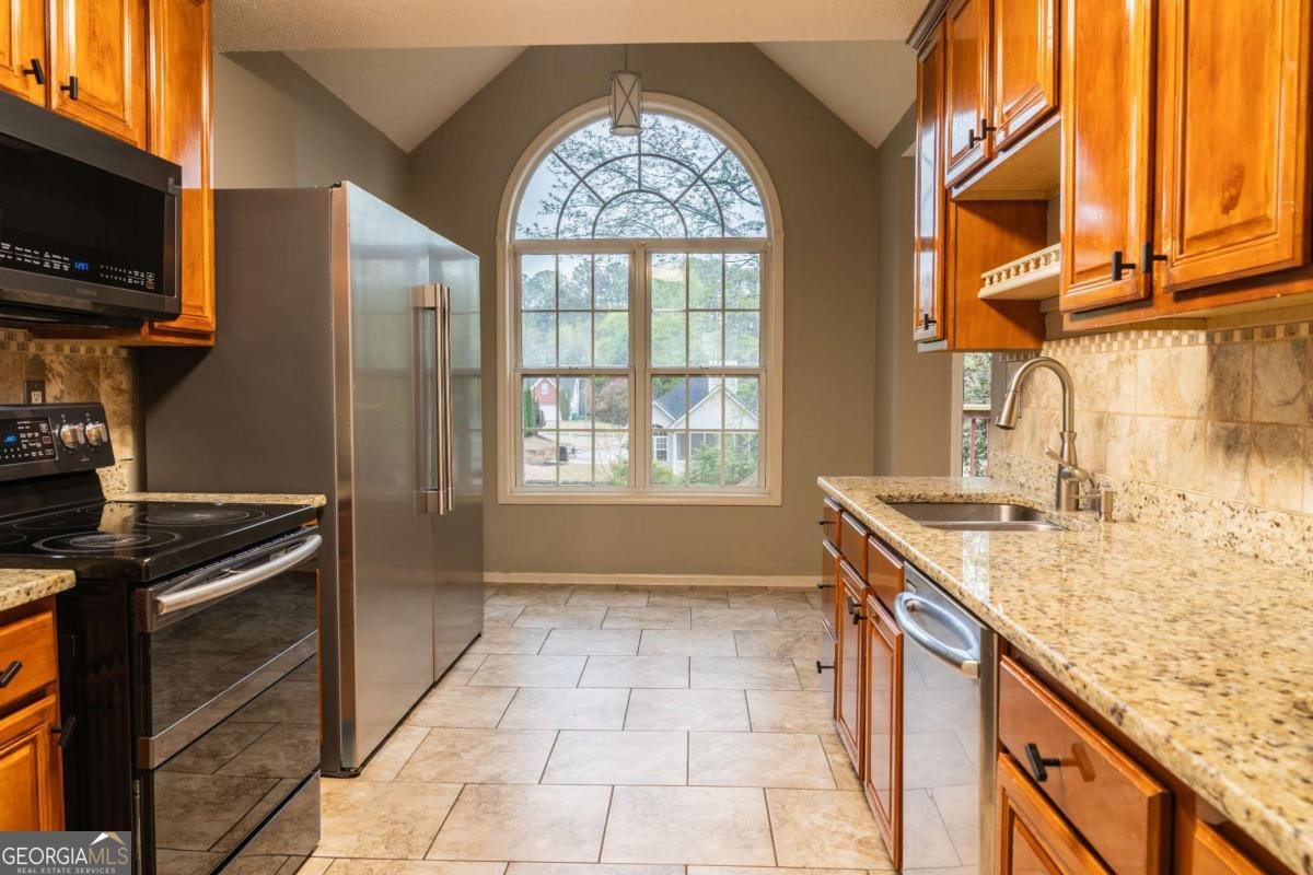 703 Paul Revere Drive Locust Grove - 8