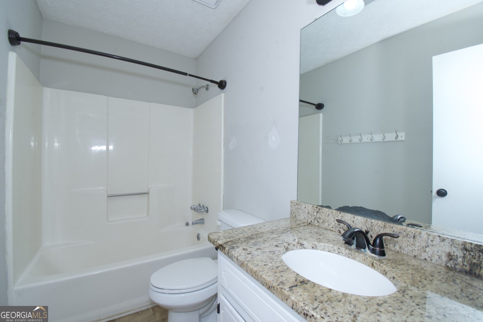 321 Summerwood Lane Stockbridge - 20