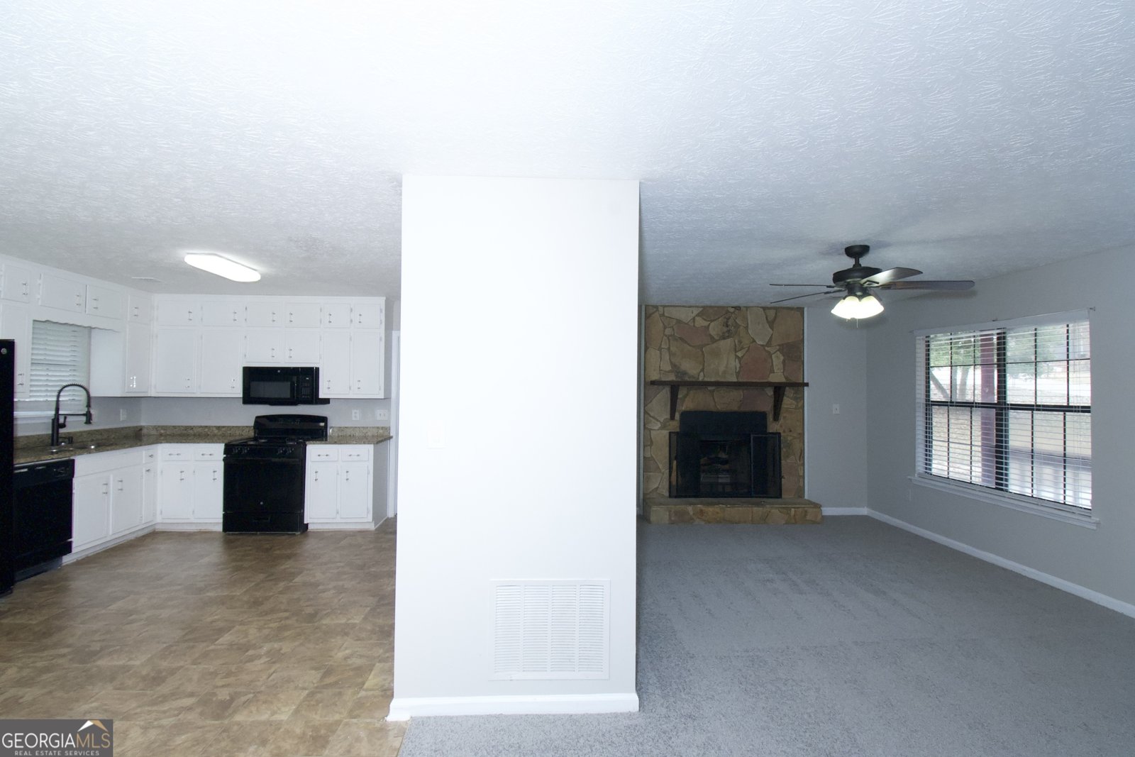 321 Summerwood Lane Stockbridge - 9